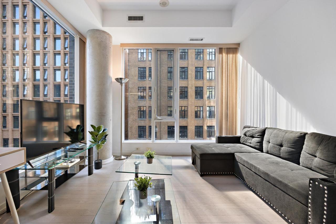 Modern Condo In The Heart Of Downtown Toronto Exterior foto